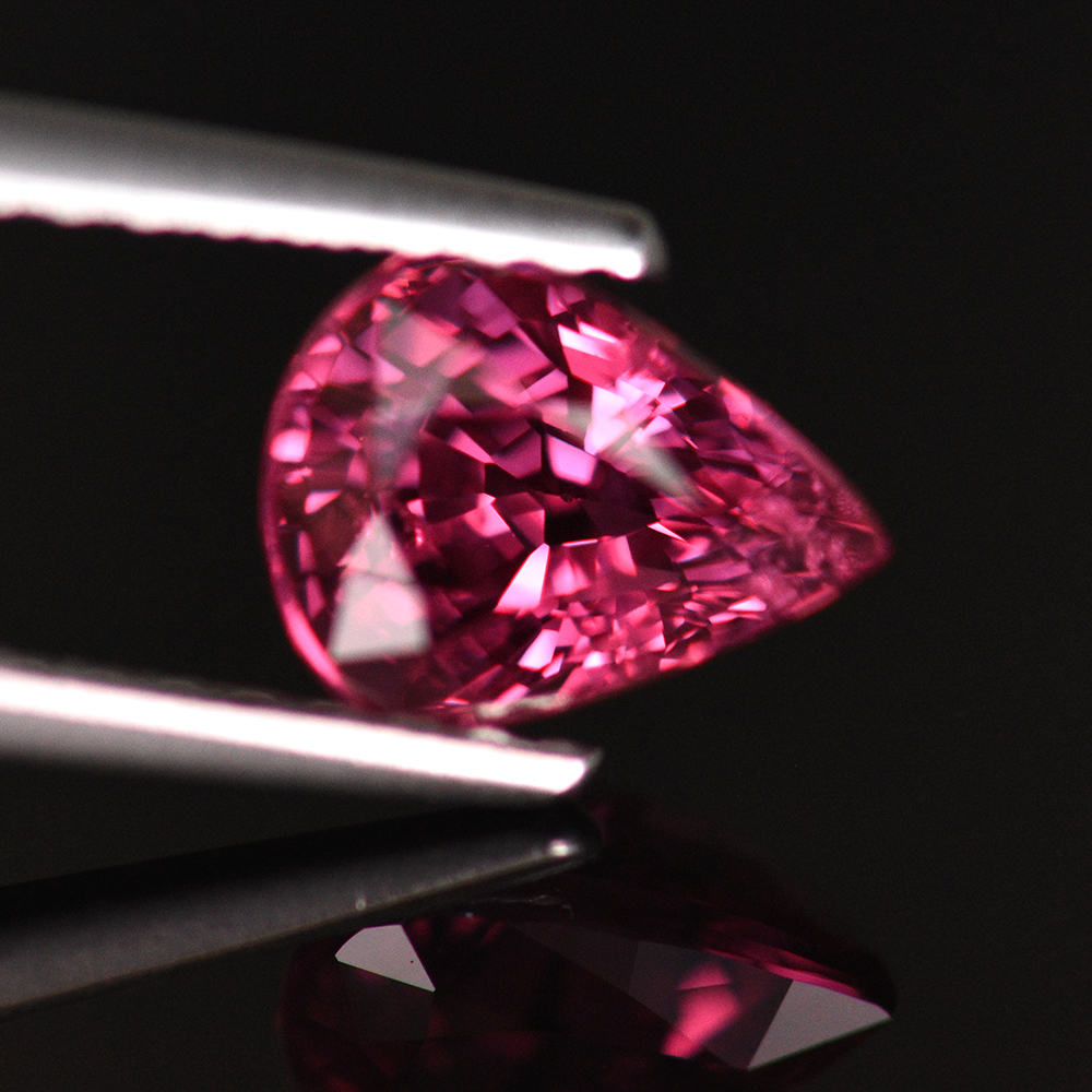 What s The Difference Between Pink Sapphire Ruby Rainbow Sapphire 