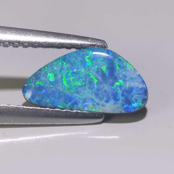1.09CT Neon Oceanic Opal Doublet